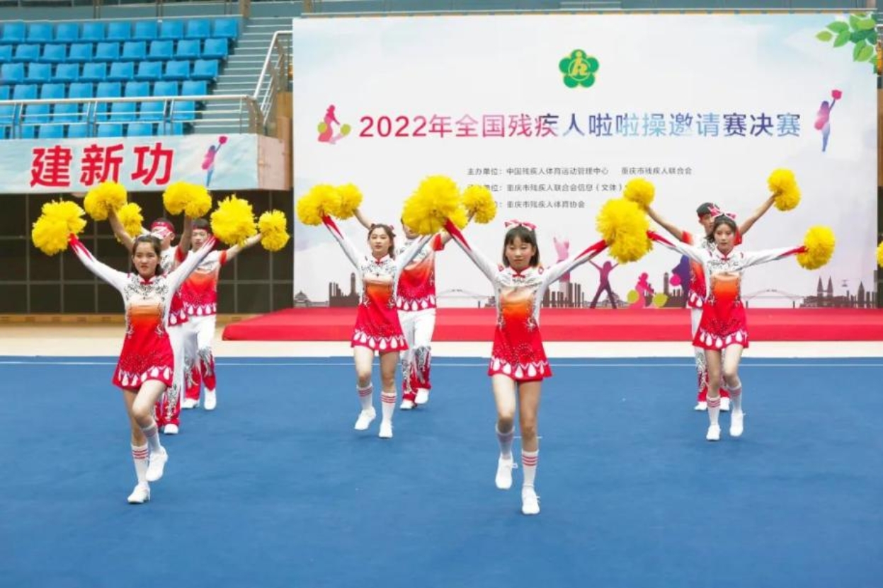 图为比赛现场